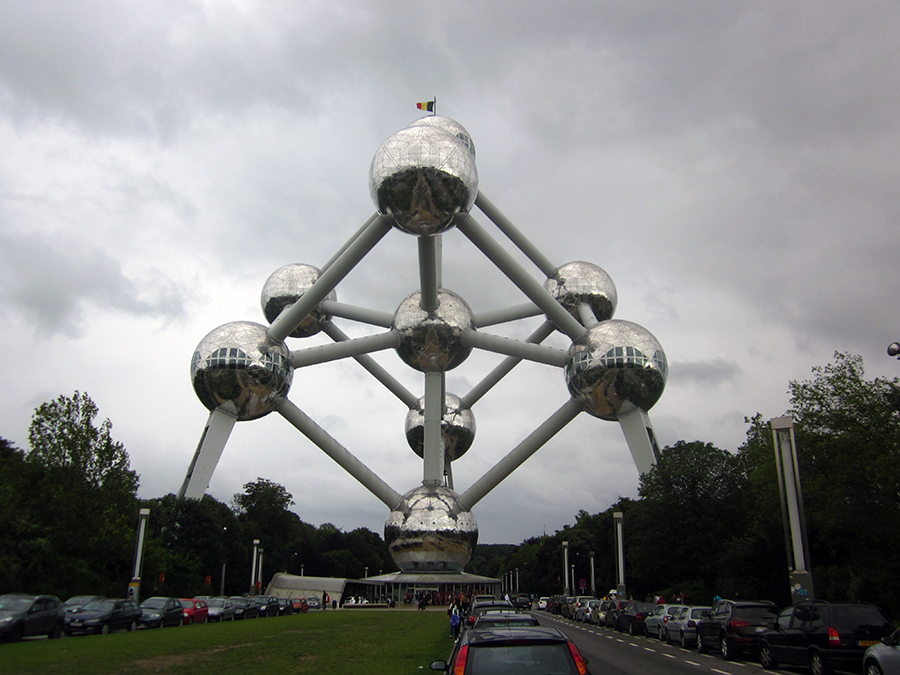 Weird Brussels - the Atomium