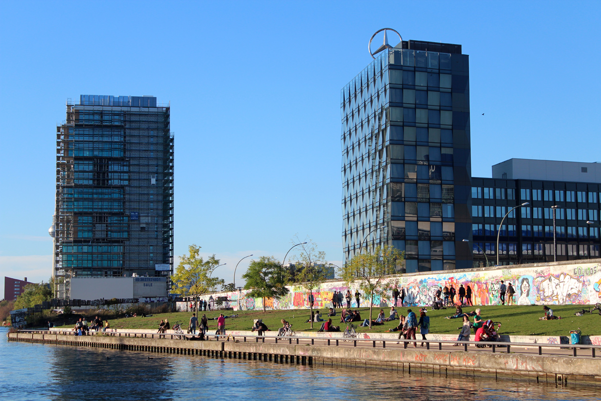 Berlin Riverside Berlin By Boat: Photos from a Boat Tour on the River Spree