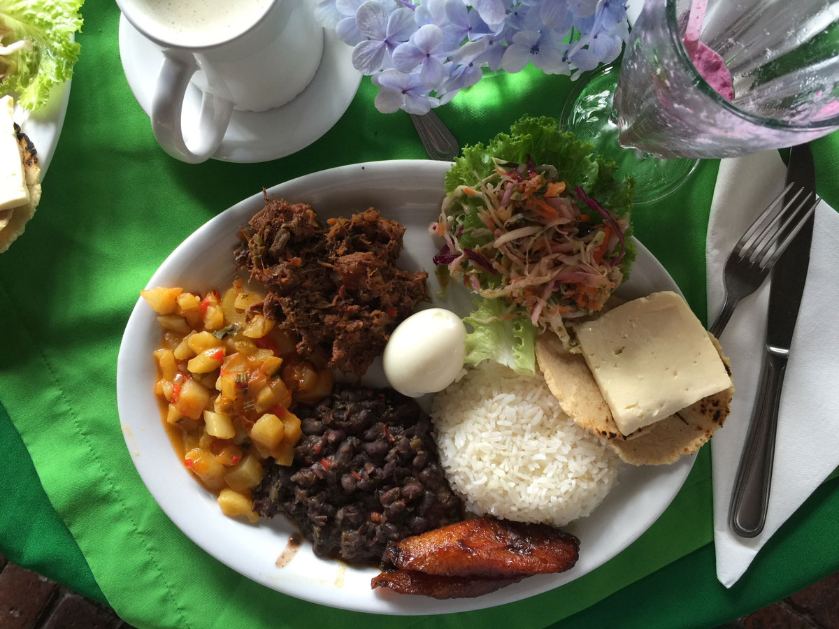 Traditional Costa Rica Food & Drinks - Typical Foods to Eat