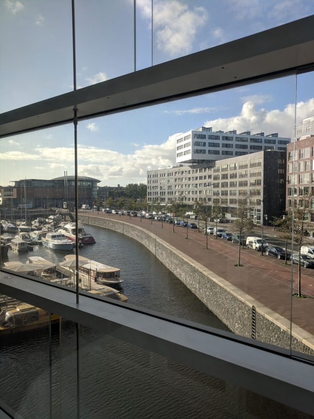 HotelTonight Review: Room Mate Aitana in Amsterdam (cool & convenient design hotel)