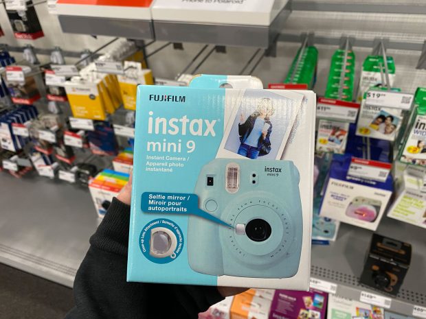 instax camera