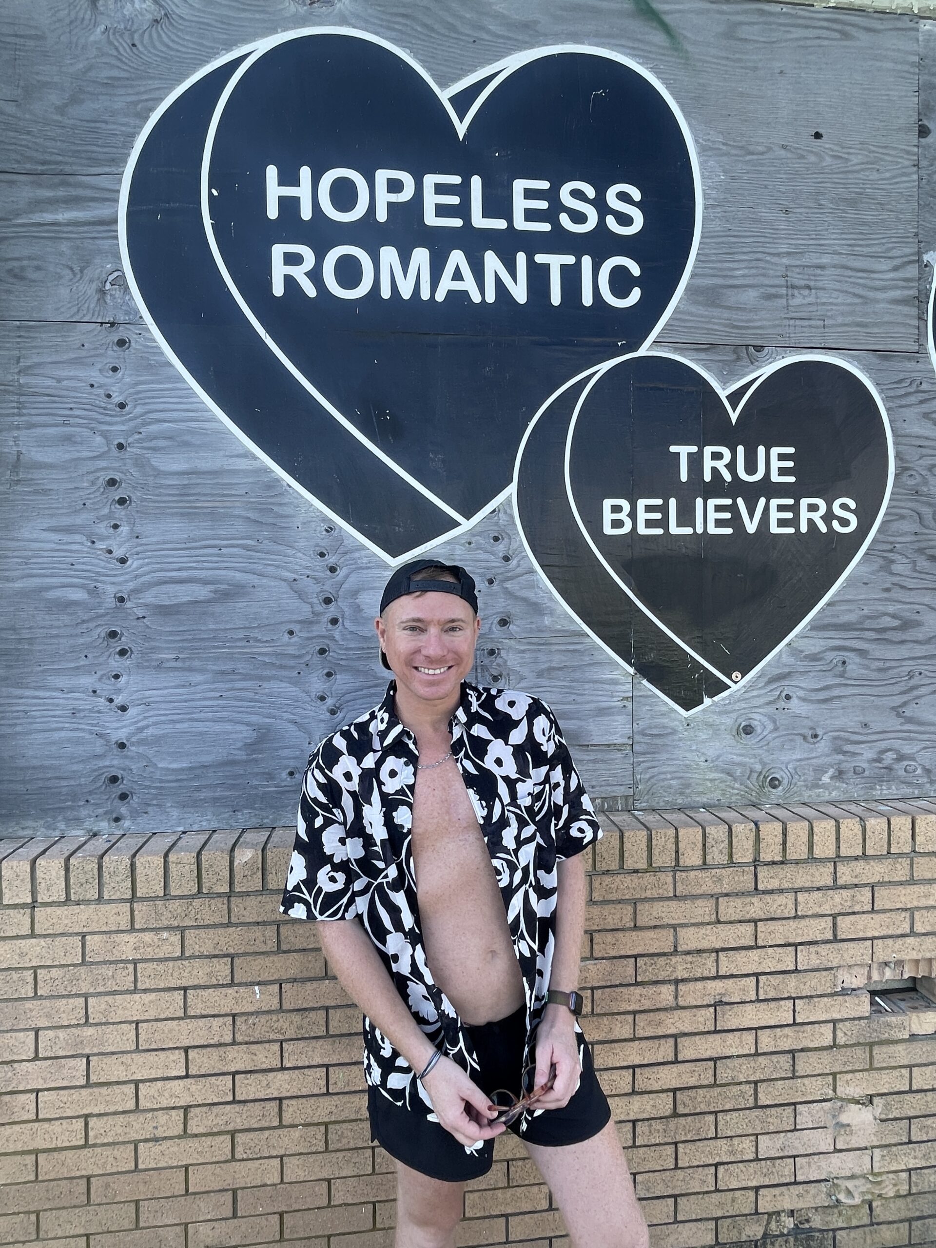 10 Signs You Might be a Hopeless Romantic